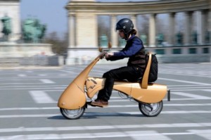moveo-electric-scooter-3-537x357